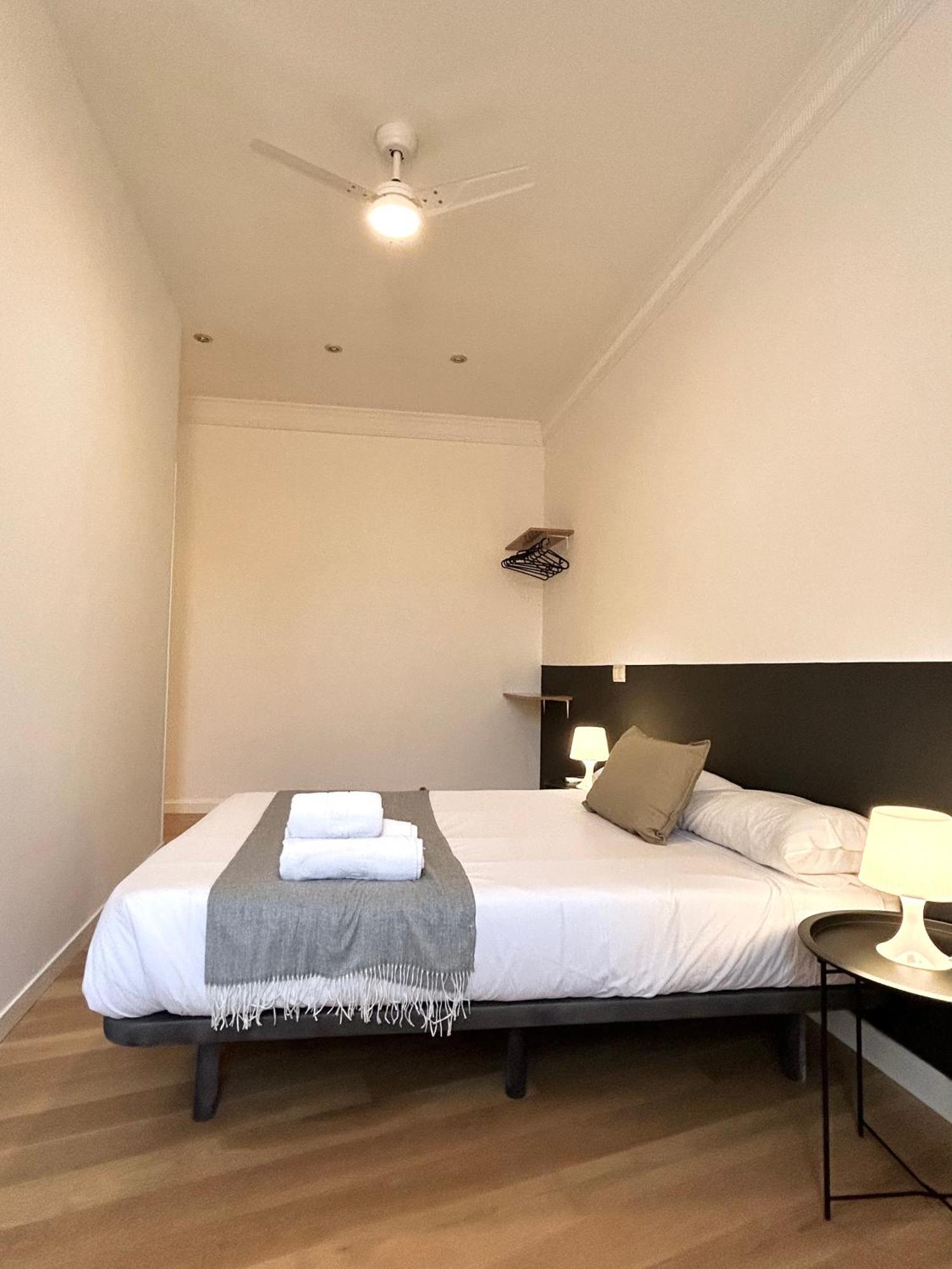 Pdv Rooms Мадрид Экстерьер фото